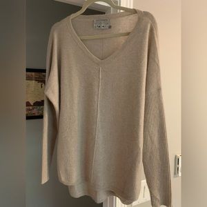 Subtle Luxury Nelly Washable Cashmere V-neck Sweater